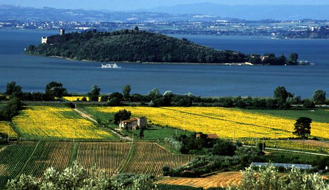 Turismo enogastronomico in Umbria. Lago Trasimeno e dintorni