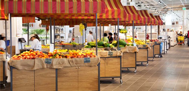 EATALY A BARI. Un supermercato del cibo esclusivo.